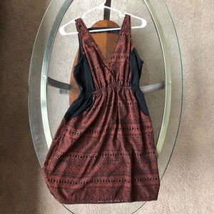 Women’s dress size small